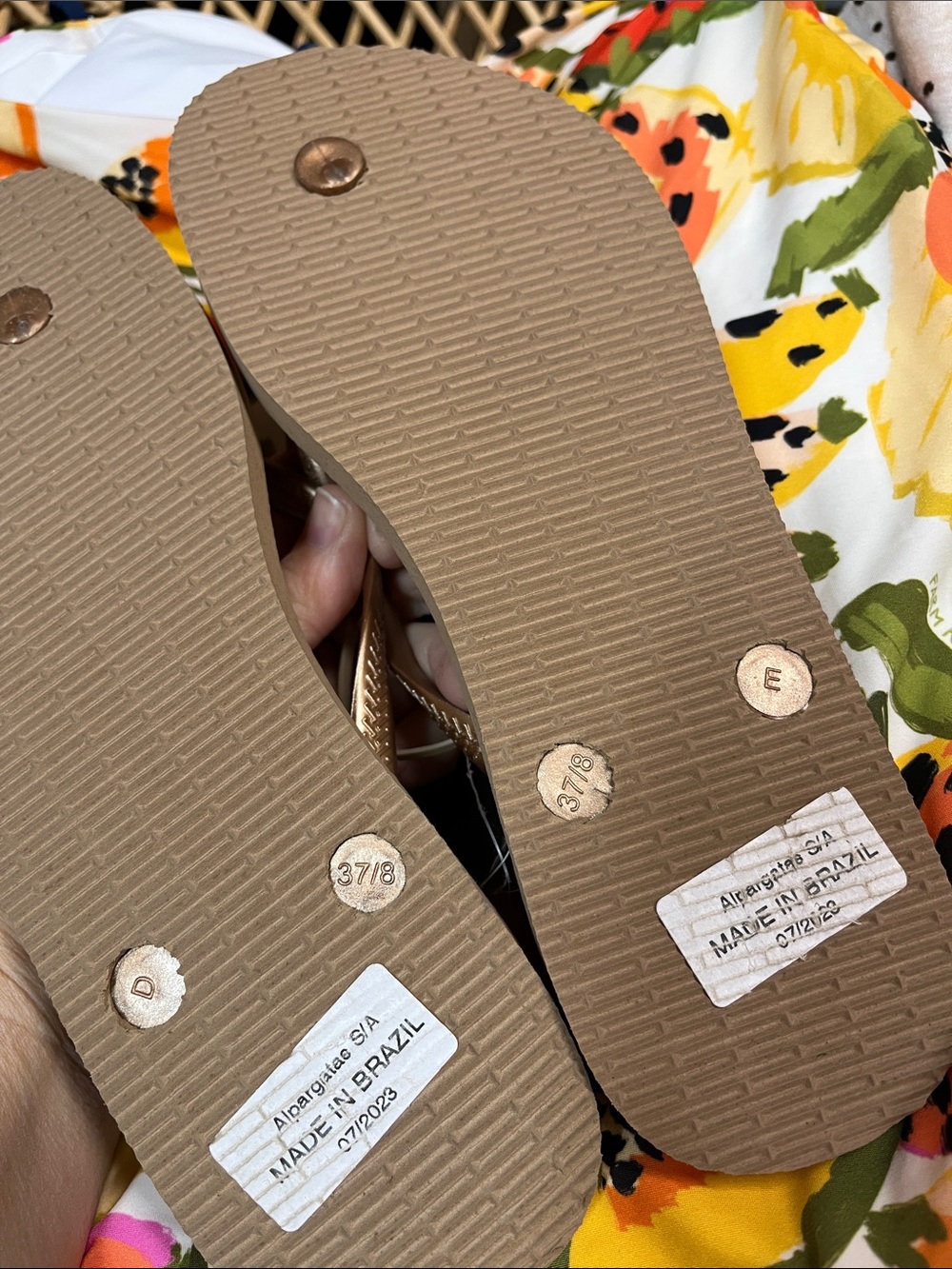 Havaianas Crystal Flip Flops 7/8 New wtags - Picture 6 of 7